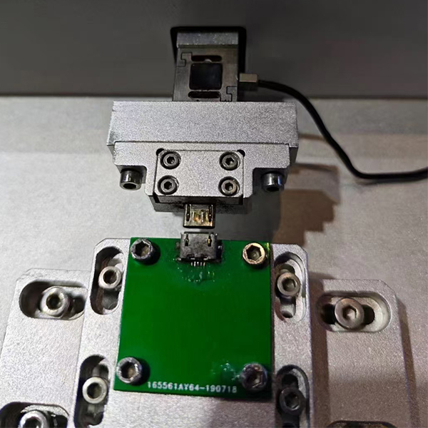 Sensors for insertion and extraction testing