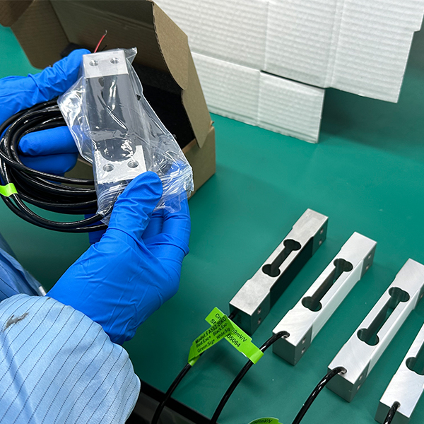 Cleaning and packaging